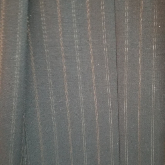Brand New Men's Pinstripe Suit - Picture 2 of 2